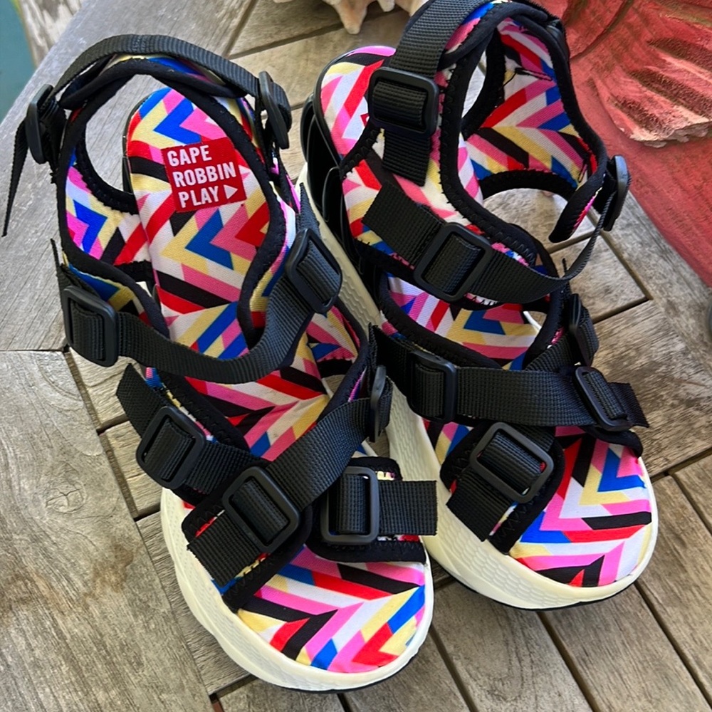 Cape Robbin Play Dirty Remix Platform Sandals Size 7 Wearable Art 🖼️ Like New - Picture 7 of 13